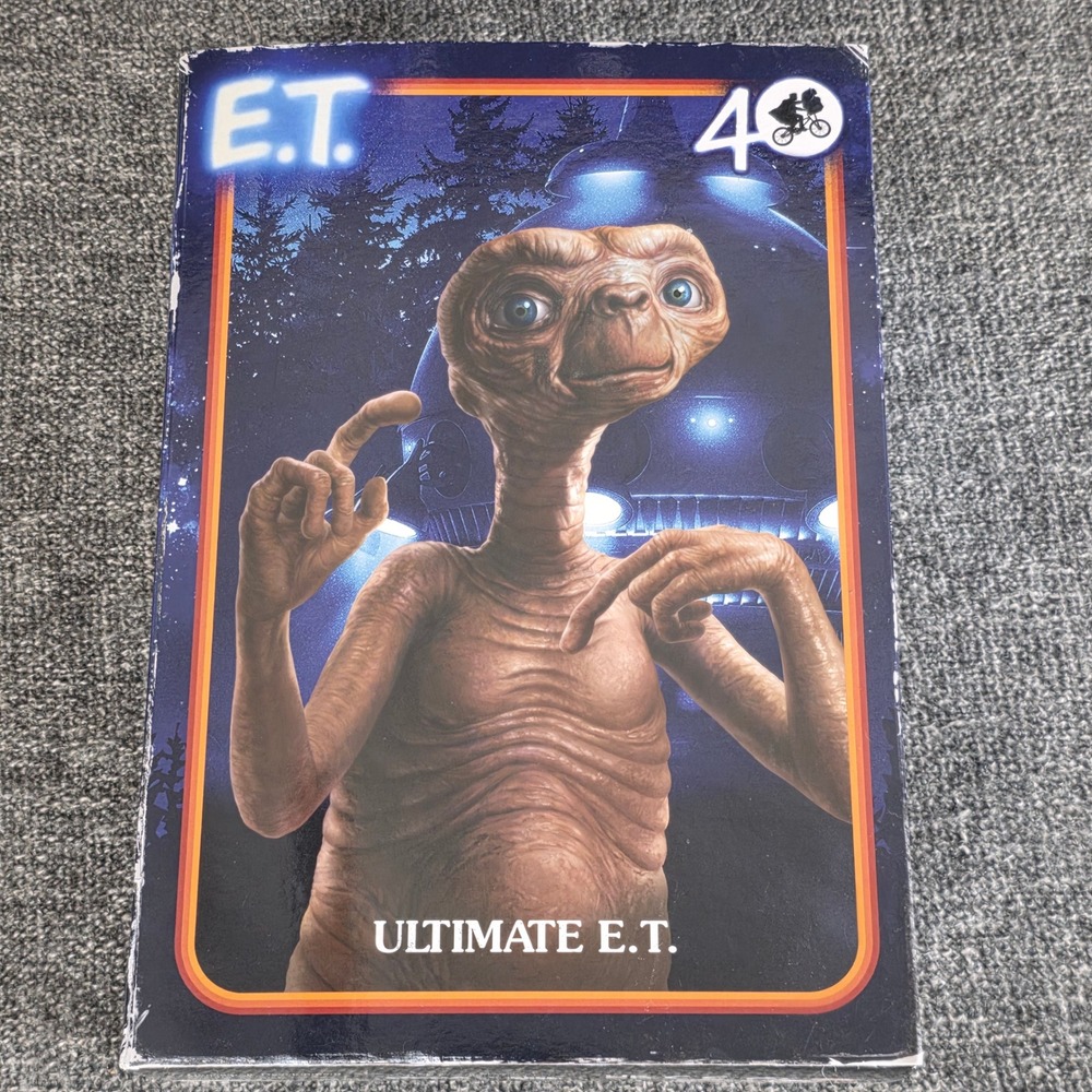 NECA Ultimate ET The Extra-Terrestrial 40th Anniversary Action Figure Toy